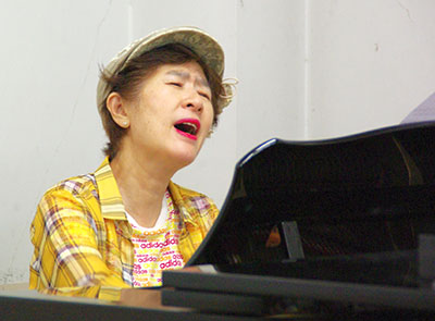 吉原恵美